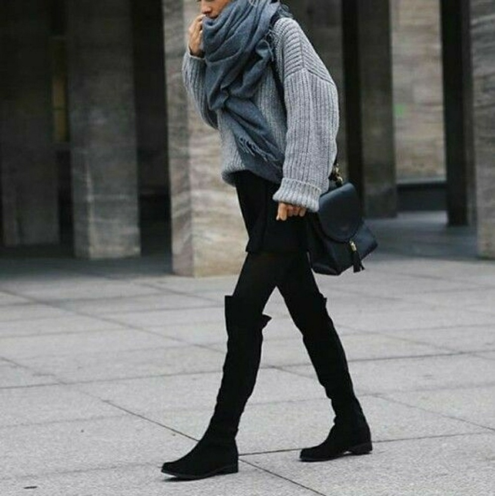 Vary Volatile Tarrin 6 black over the knee boot